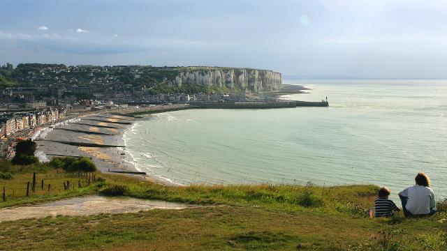 Under the blue sky of Picardy: the most beautiful beaches to visit in the region